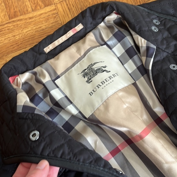 Burberry Coat - Picture 2 of 8